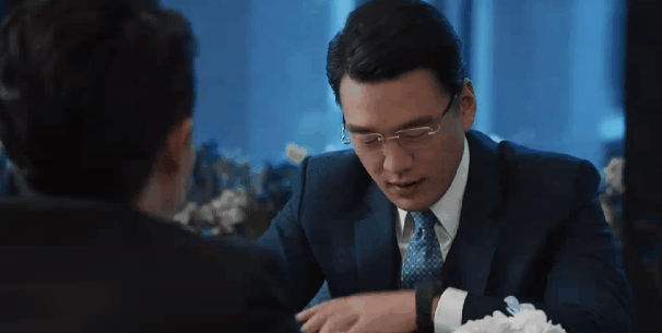 装的又油又土,自然的一身贵气好霸道好喜欢|演法|明道|张翰_新浪新闻