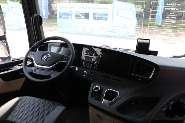 580马力旋钮换挡换挡拨片欧曼银河这配置没谁了卡车之友网