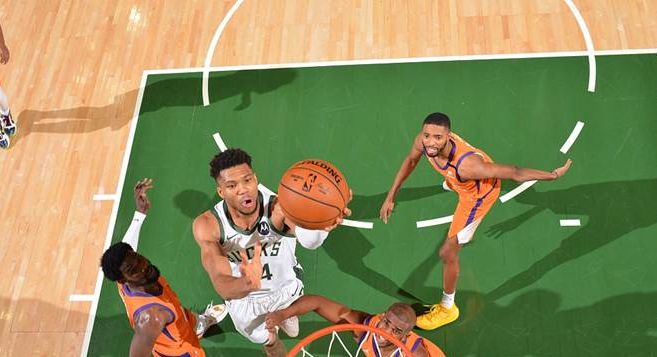 G4裁判报告官宣!雄鹿3次获利,布克6犯被无视：太阳胜利被偷走了休闲区蓝鸢梦想 - Www.slyday.coM