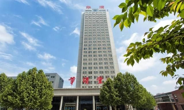 打造与众不同的“艺术园林”院校——西安建筑科技大学华清学院休闲区蓝鸢梦想 - Www.slyday.coM 打造与众不同的“艺术园林”院校——西安建筑科技大学华清学院休闲区蓝鸢梦想 - Www.slyday.coM