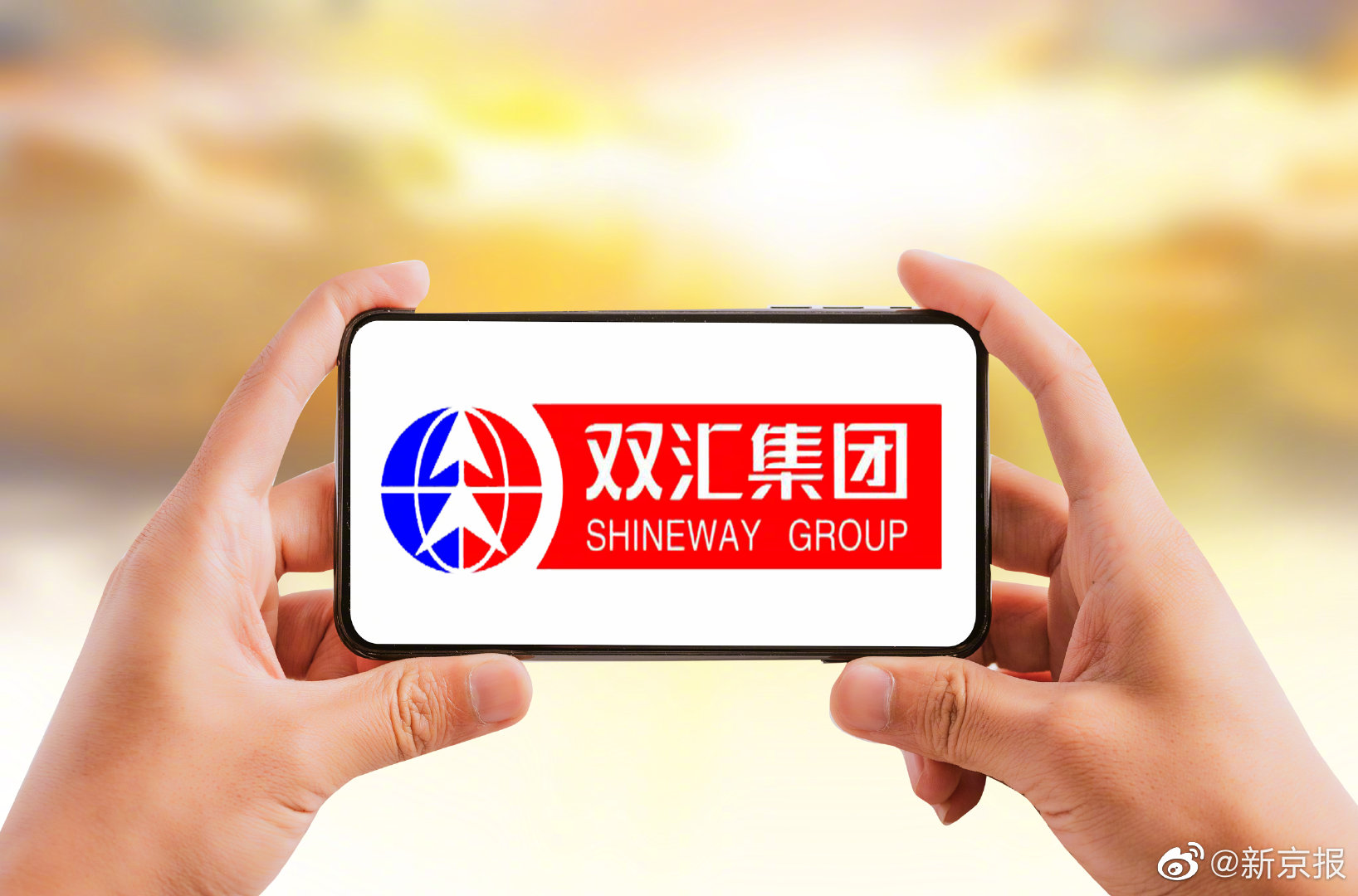双汇集团万洪建自曝遭罢免细节:万洪建因ceo人选与父亲冲突,撞玻璃墙