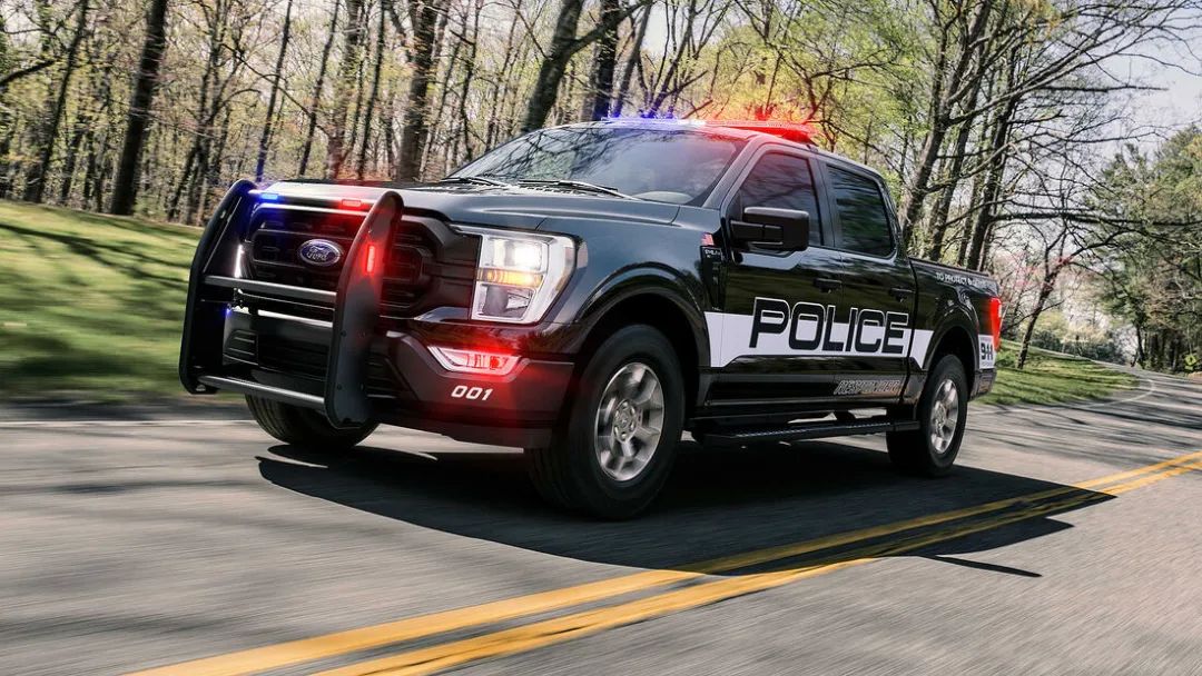 四驱百公里加速54秒谁能跑得过这辆警用皮卡