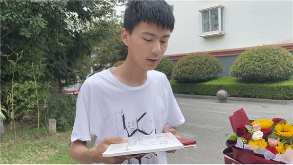 准大学生请签收临沂城区2021年首封大学录取通知书送达