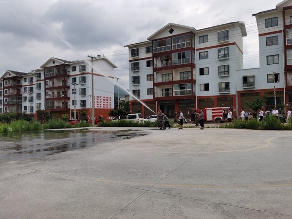 能力,遏制火灾事故发生,7月15日,普定县马场镇安监站联合消防专职队