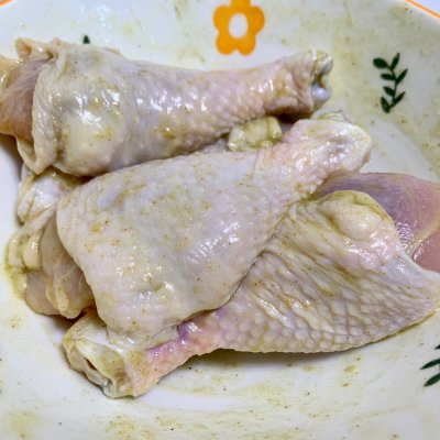 柠檬盐焗鸡腿|鸡腿|柠檬|白芝麻_新浪新闻