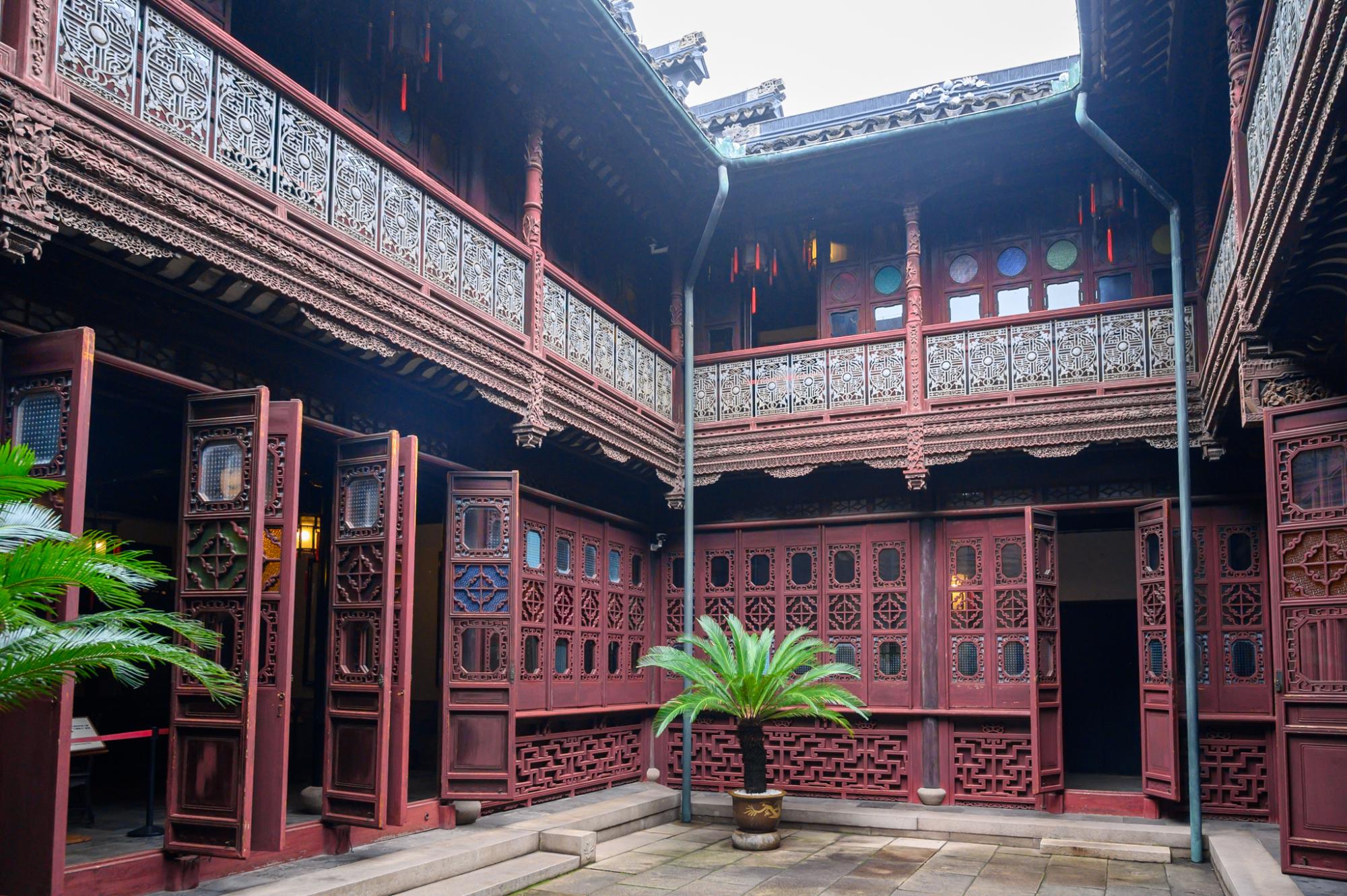 苏州东山藏着一座豪宅,被誉为"江南第一山",至今已近百年历史|雕花楼