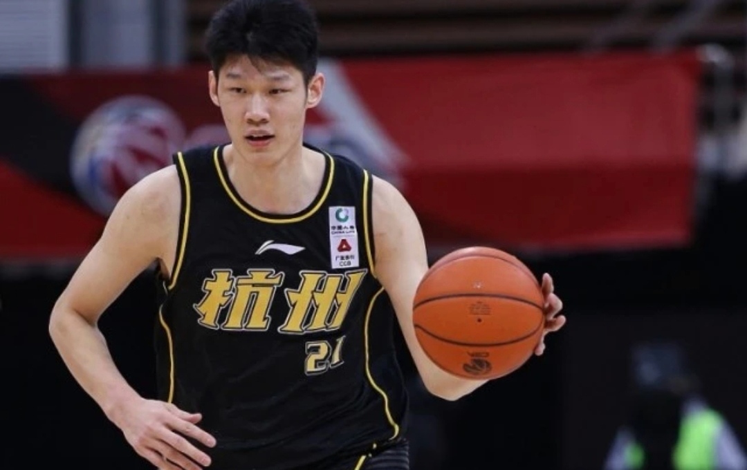 cba锋线实力榜,胡金秋榜首,周鹏前三,张镇麟进榜