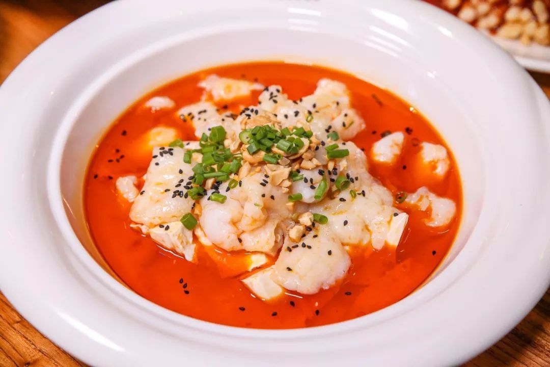 肉质滑嫩好吃又下饭的豆花鱼片是你不容错过的美食之一