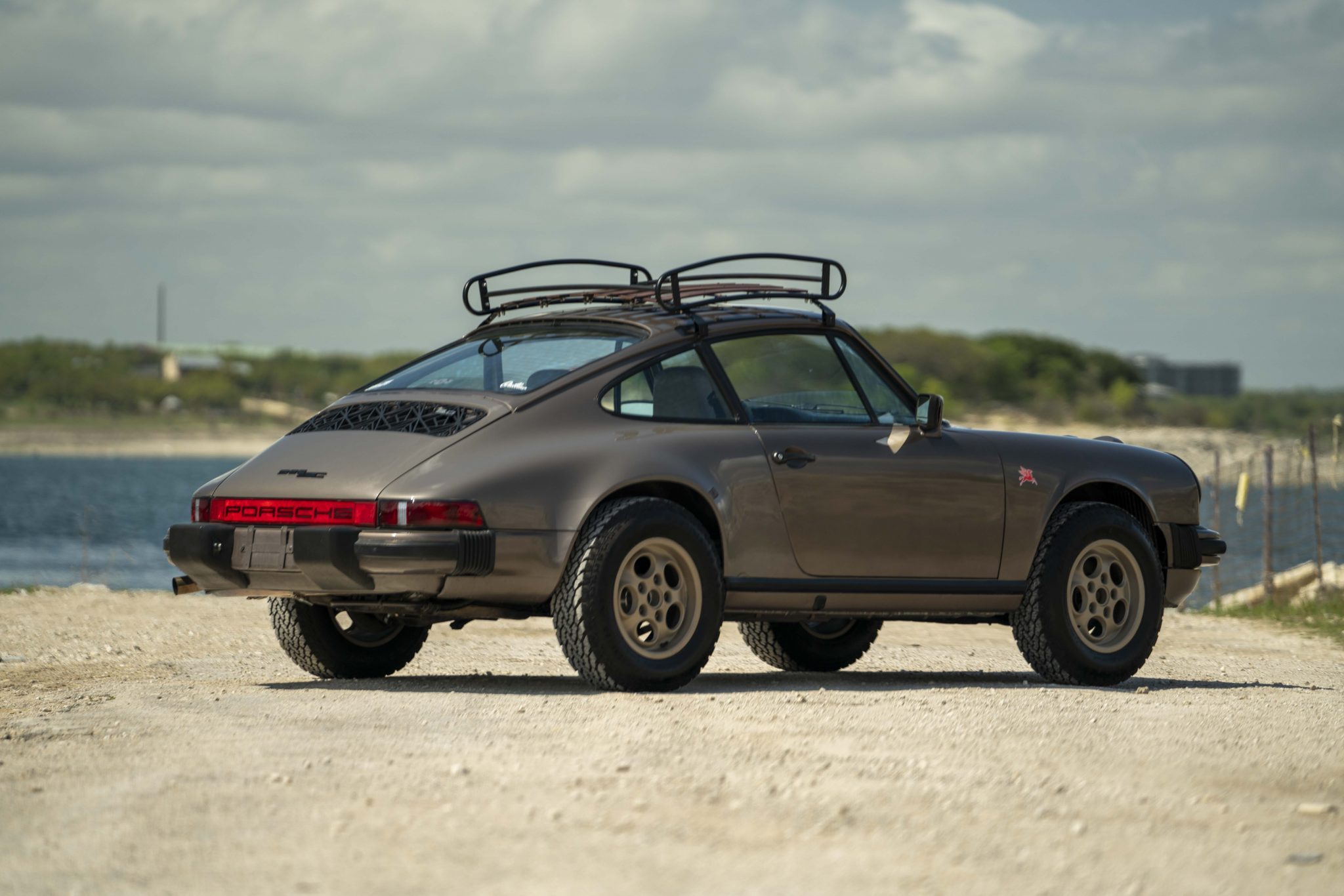 梦寐以求,无所不能,越野拉力风格的保时捷911sc