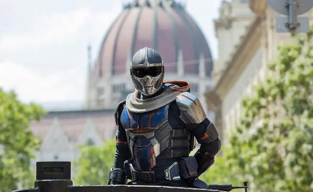 为何模仿大师需要多个替身才能扮演?看看《黑寡妇》的演员如何说|黑寡