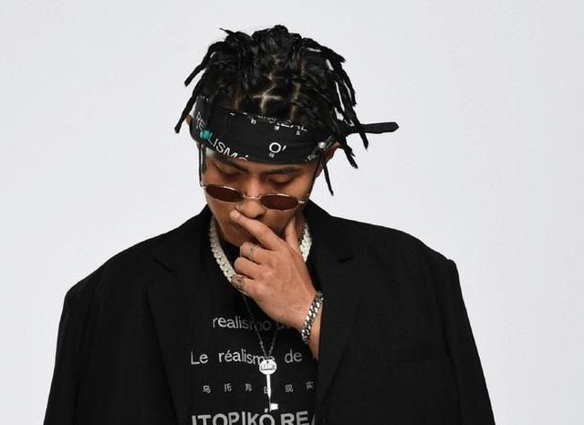 刘聪聊天时提到了歪嘴,和gai是好朋友石锤|说唱听我的2|刘聪|龚琳娜