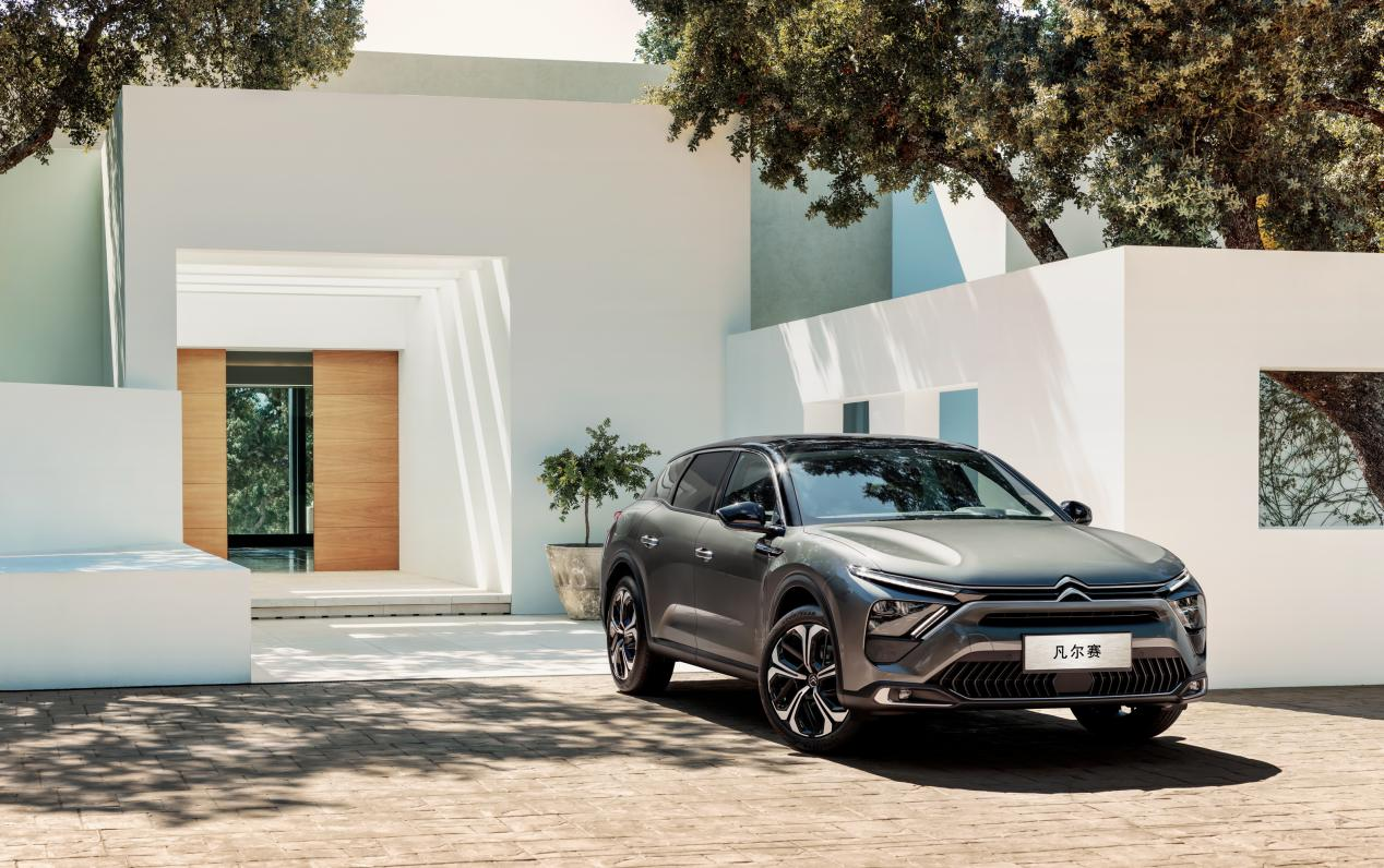 "凡尔赛"麻辣盲订直播来了!