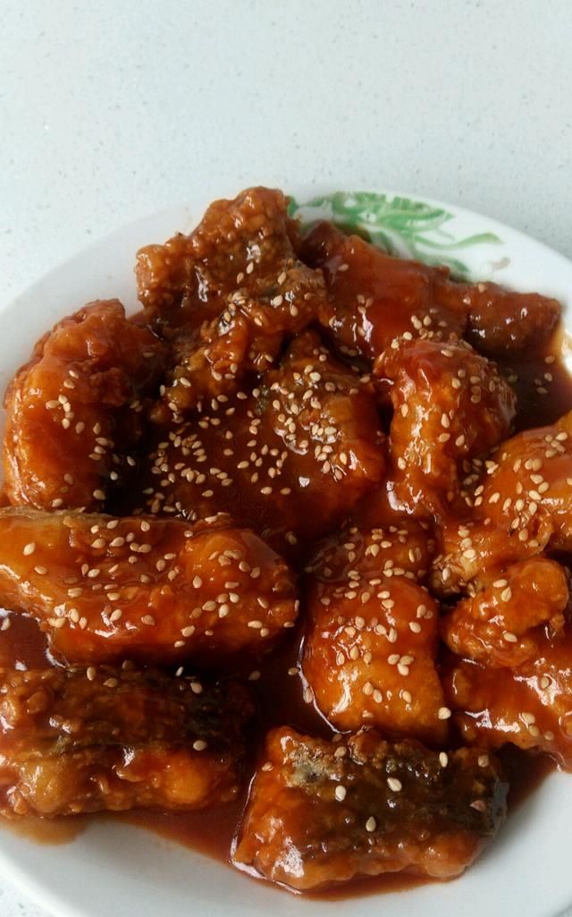夏日必吃的糖醋鱼块,酸甜开胃,下饭过瘾,学到就是赚到
