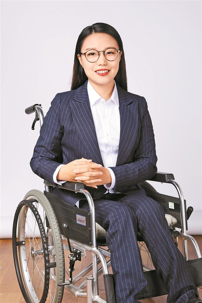 深圳"勇敢的雨燕"张莹莹上榜