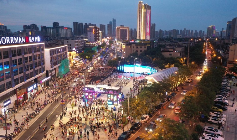 滨湖717·缤纷ye生活——湖滨商业街改造提升焕新开街了|无锡市_新浪