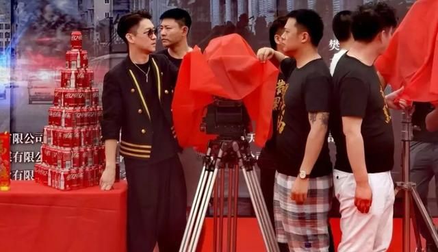 曹云金王者归来新剧开拍对标德云社香港功夫巨星夫妻为其助阵