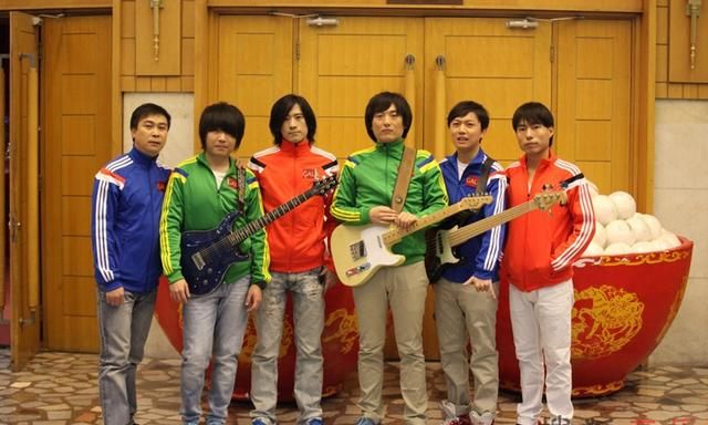 这首歌是中国内地摇滚乐队gala的歌曲.