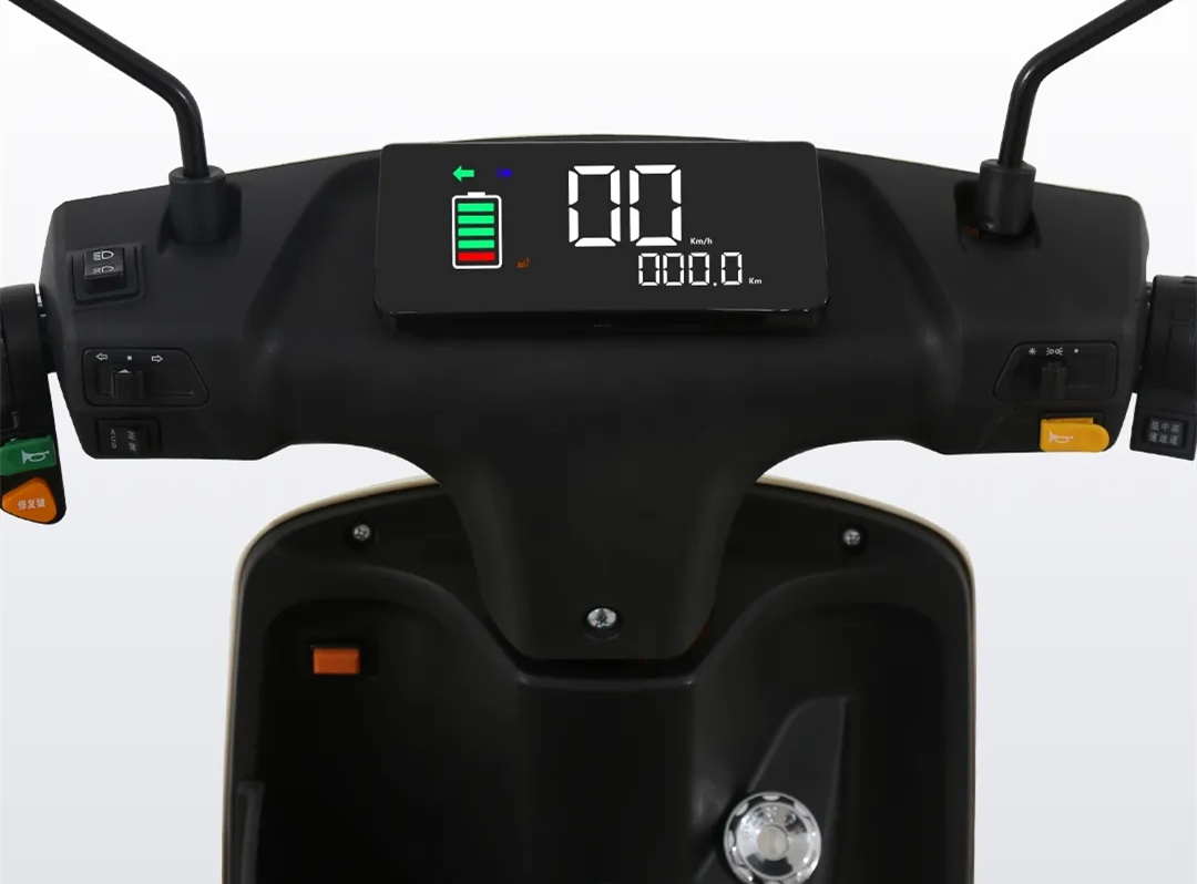 小刀推出新电动车搭载48v15ah锂电池能跑70公里以上