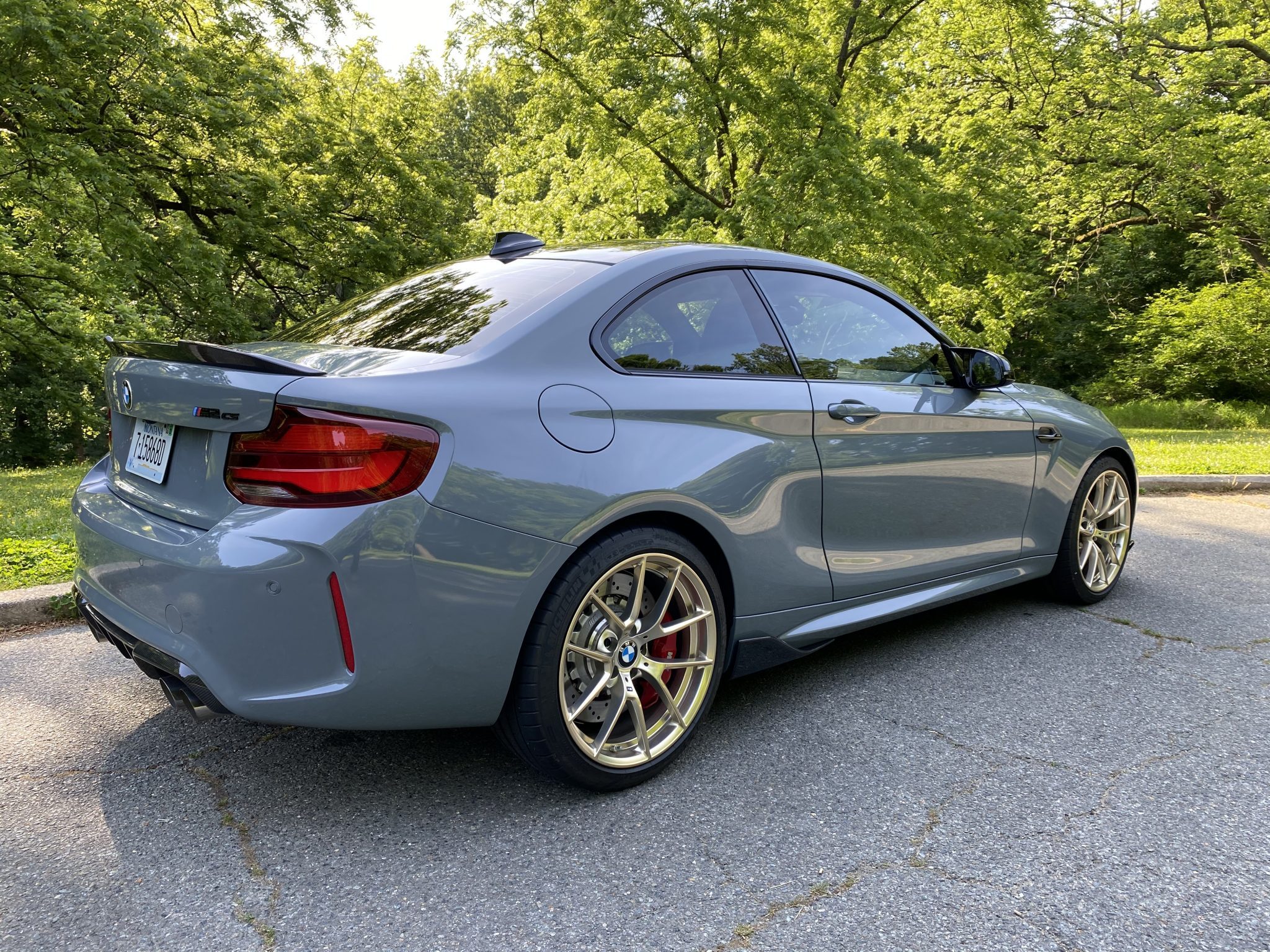 男人的大玩具,仅500英里的宝马m2 cs正在拍卖中