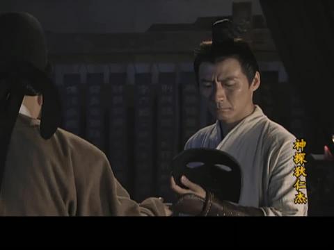 狄仁杰不敢相信虎敬晖就是蝮蛇,一直重复询问:为什么!