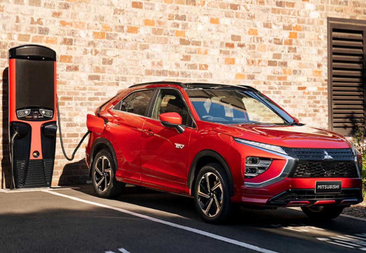 三菱全新奕歌插电混动版海外开售 2.4l发动机 电动机