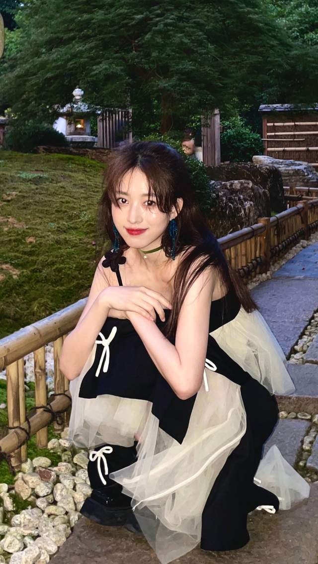 牵扯到女明星，爱豆张丹三晒与吴亦凡聊天记录，称对方见面摸自己休闲区蓝鸢梦想 - Www.slyday.coM