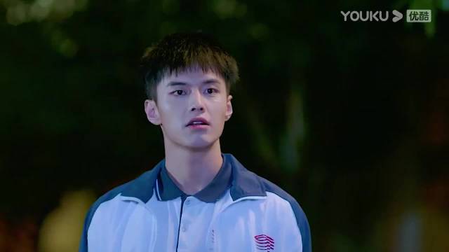 《长不大的邻居》从小陆正安就叫林漾老婆