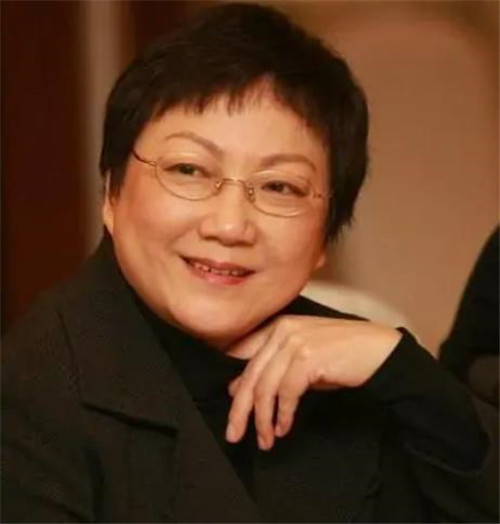 贺平:保利集团董事长,邓公女婿,曾花3000万夺回三件国宝邓公生平有三