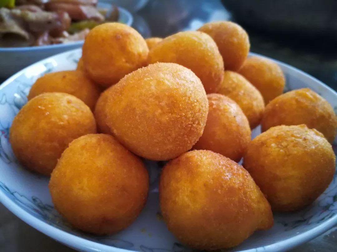 外酥里糯不溅油的炸汤圆要这才对