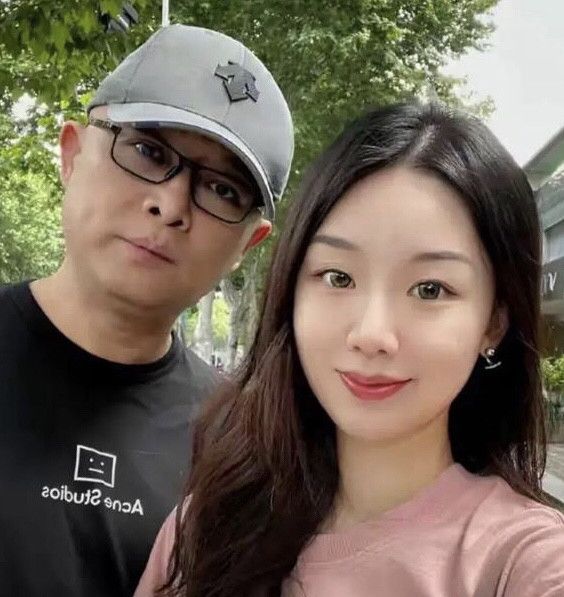 郭德纲想在50岁前抱孙子曾为郭麒麟物色三个媳妇非女网红能比