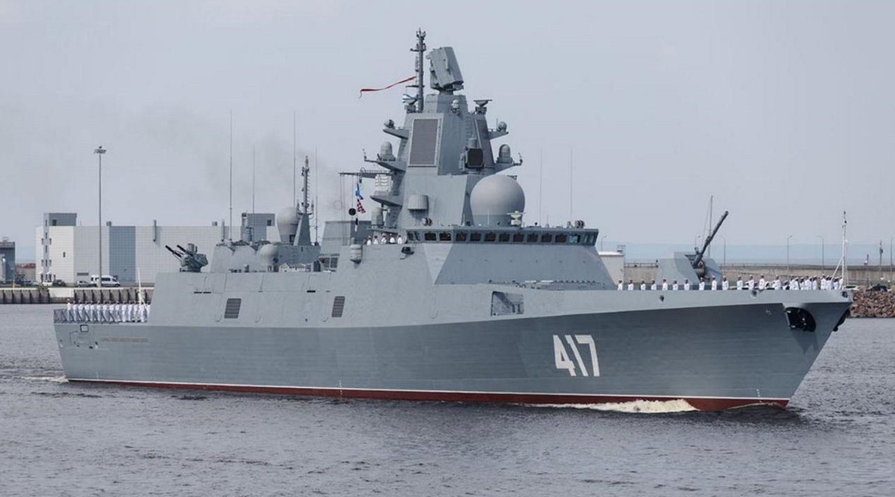 不要被骗了,这款战舰不输055,美航母都扛不住