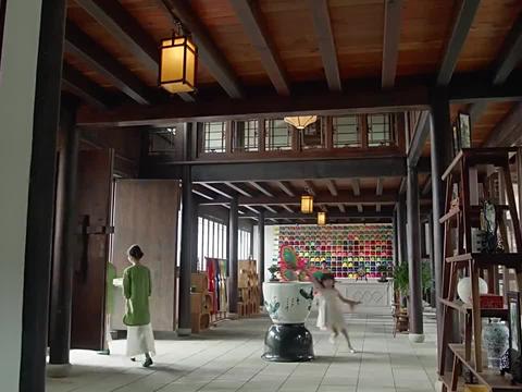 因为遇见你:卉婕介绍金缕阁珍藏的绣品!还话里有话!真是心机女