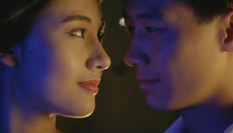 因为俊男靓女太过般配,当时他们还曾一度传出绯闻,黎明《我的亲爱》mv