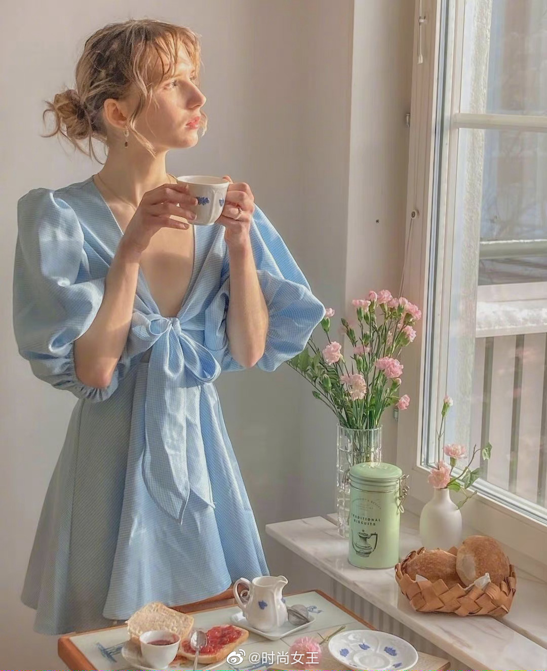 法国时尚博主的夏日氛围感穿搭慵懒又优雅的法式穿搭示范