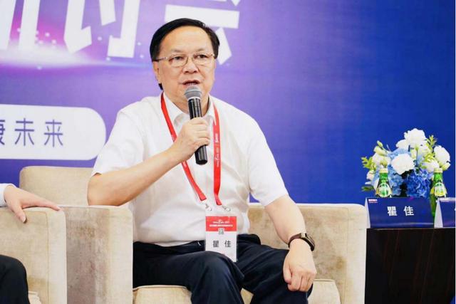 明月镜片携手权威医媒深度交流,共话中国孩子眼健康未来|中国_新浪