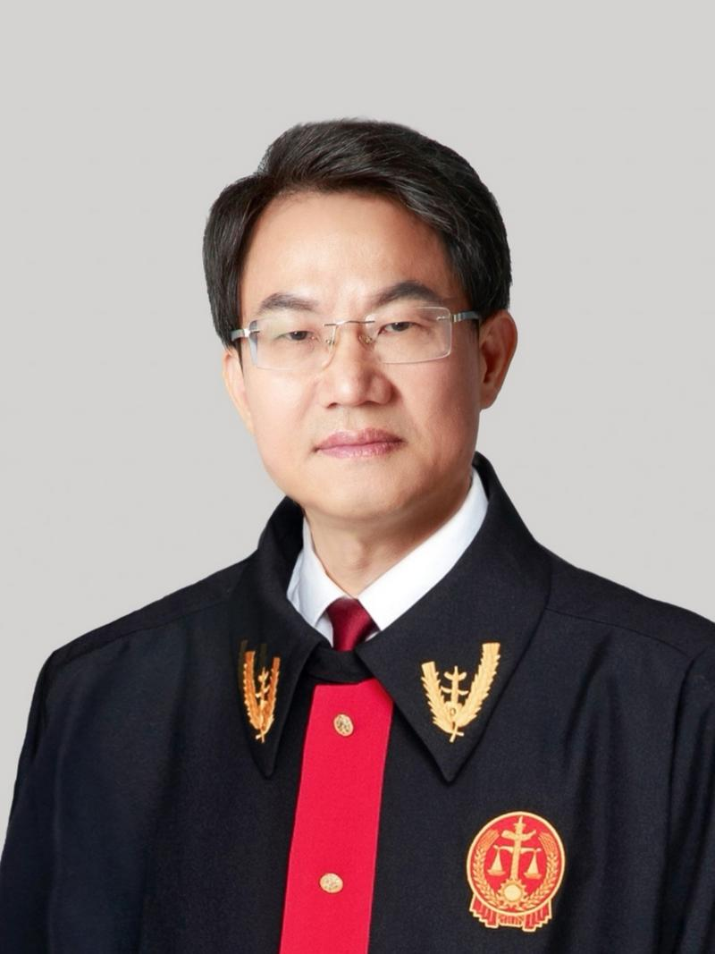 热点面对面专访深圳破产法庭庭长曹启选首宗个人破产案如何办理的