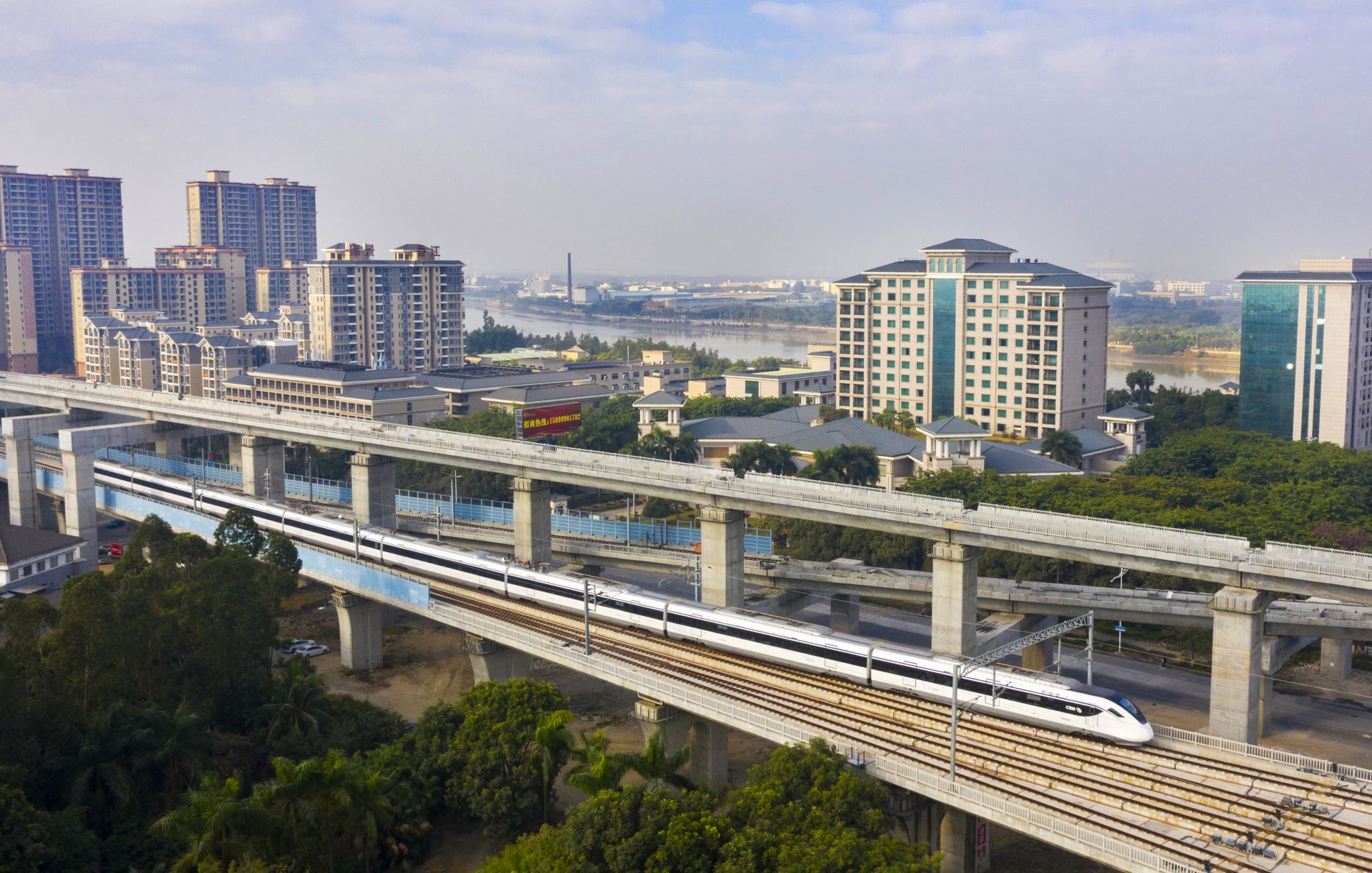 小康生活东莞答卷外联内畅大交通格局让市民出行更便利