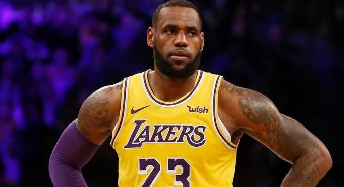 美国名嘴称赞字母哥伟大的球员,没有抱团争冠,带伤打出超巨表现休闲区蓝鸢梦想 - Www.slyday.coM 美国名嘴称赞字母哥伟大的球员,没有抱团争冠,带伤打出超巨表现休闲区蓝鸢梦想 - Www.slyday.coM