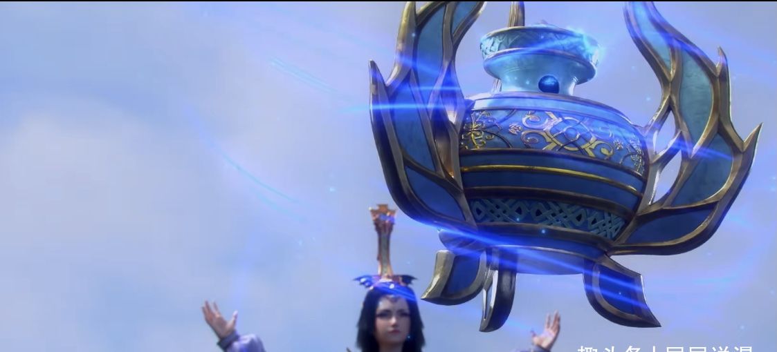 在这届大赛决赛中,大家都纷纷拿出自己最好的药鼎,比如皇室的夭月就