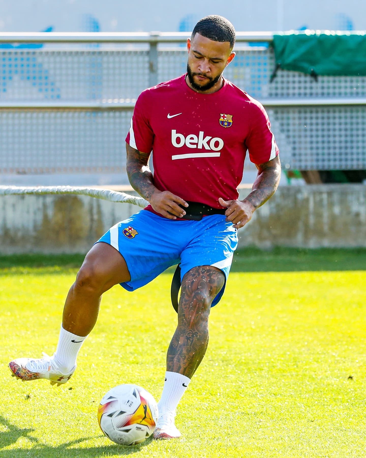 德佩在巴萨的第一次训练78