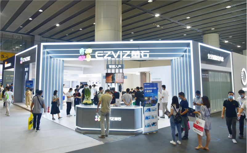 萤石亮相2021广州建博会 智能人脸视频锁c位出圈