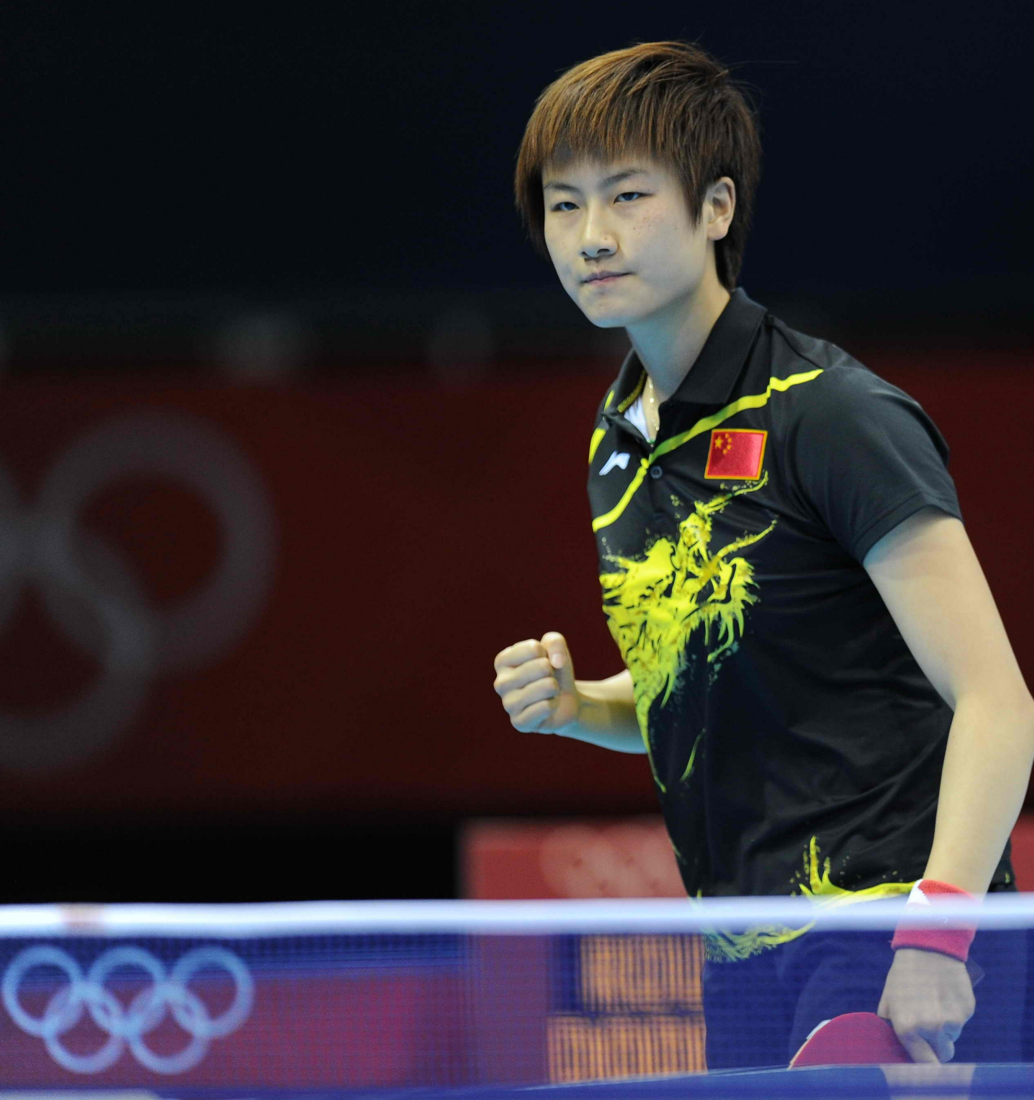 奥运冠军丁宁玩起脱口秀看国乒师妹比赛比我自己打还紧张