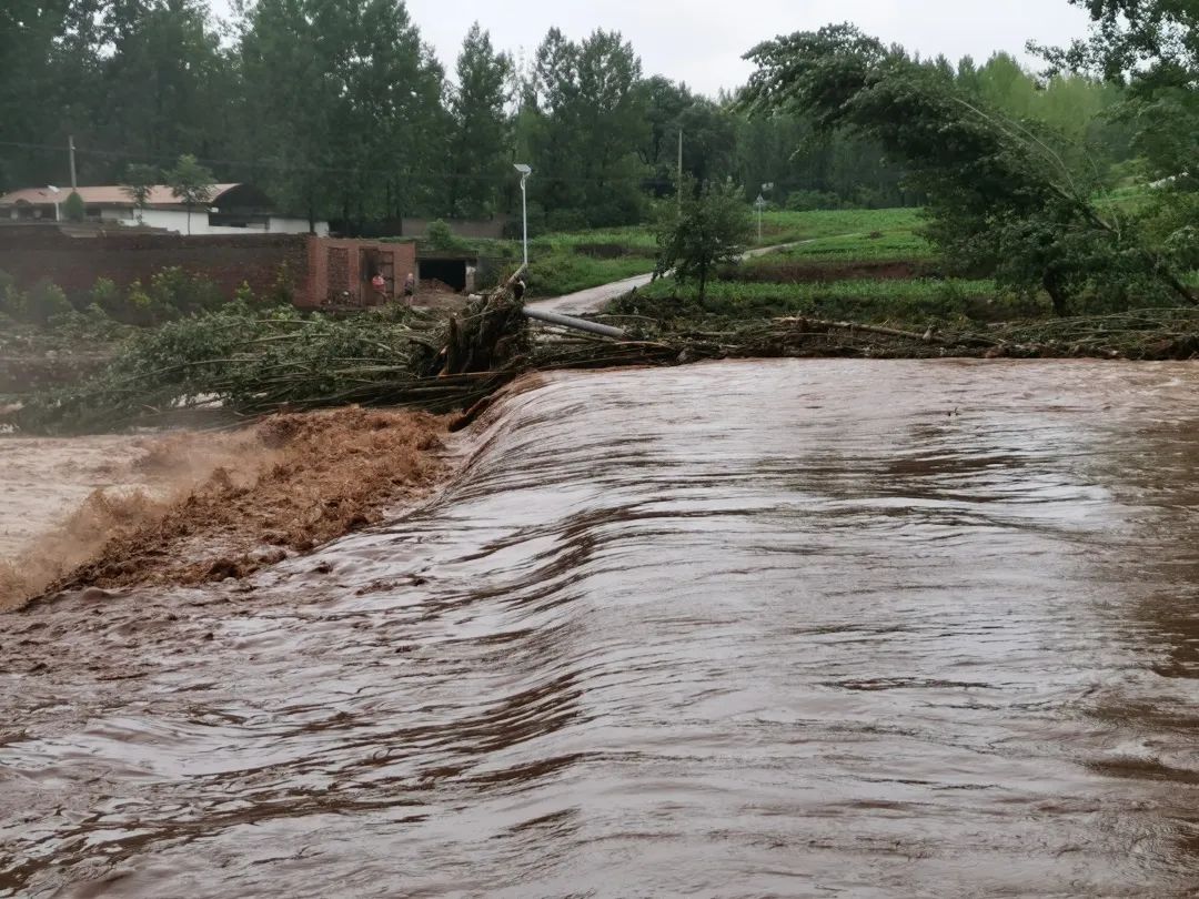 视频直击丨极端强降雨突袭河南！移动人全力守护通信生命线|河南省_新浪科技_新浪网