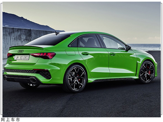 奥迪全新rs 3正式发布!搭2.5t引擎,加速超宝马m2,年内开售