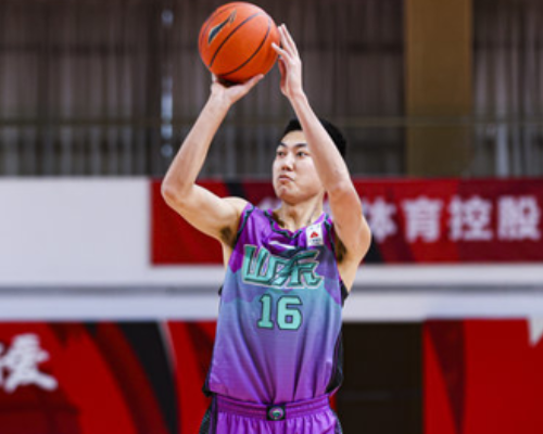 4消息晓宇特训三分方硕恢复良好谢立石签约焦海龙入京