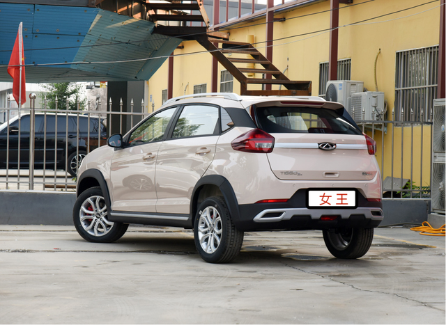 奇瑞瑞虎3x女王版上市,多种绚丽色彩可供选择