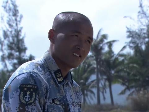 火蓝刀锋:蒋小鱼想拉战友入伙,谁知这东北小伙不按套路出牌!