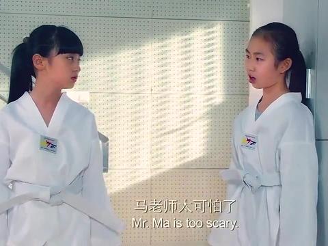 龙拳小子跆拳道老师接受挑战开始迷之自信然后就被揍惨了