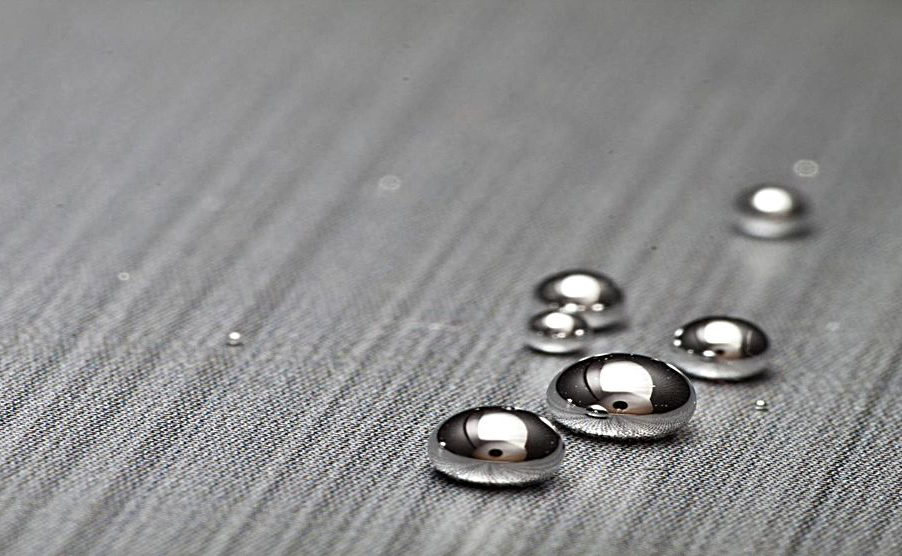 水银更像"固态",不易溶