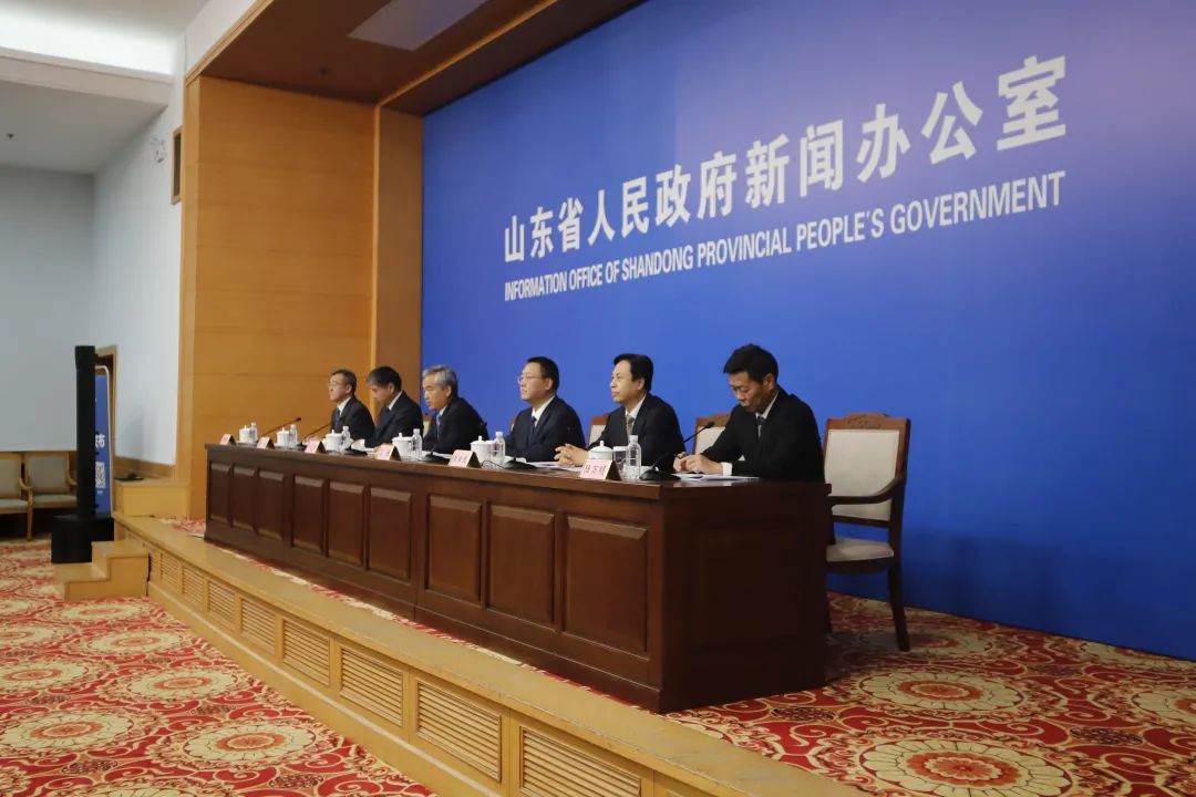 不是gdp的特征多选_前三季度湖南GDP同比增长8.9%经济呈现六大特征(2)